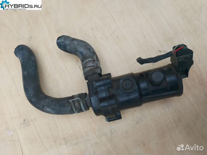 Насос системы отопления Toyota Prius 2 NHW20