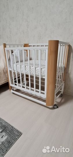 Кроватка детская из массива бука