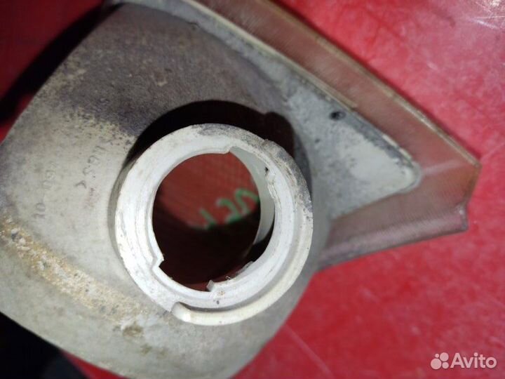 Поворотник передний левый Ваз 2112 хэтчбек 1.6I