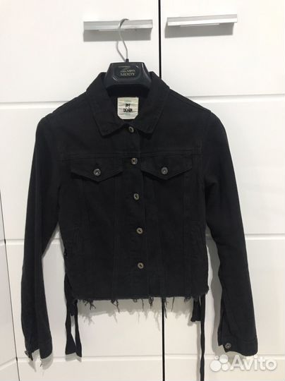 Джинсовая куртка