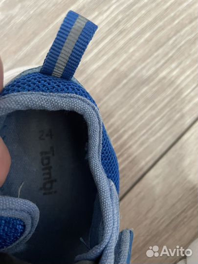 Кроссовки детские