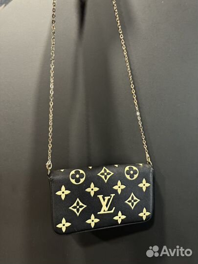 Клатч женский Louis Vuitton