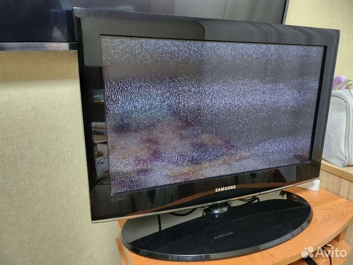 Телевизор Samsung