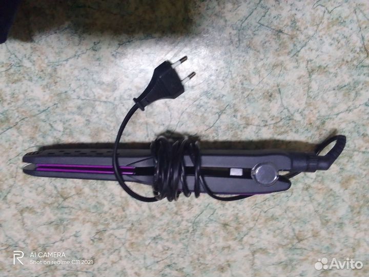 Утюжок для волос