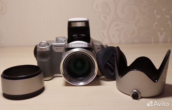 Panasonic DMC-FZ7 в полном комплекте