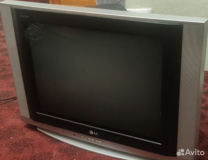 Телевизор Lg super slim 21FS2CG