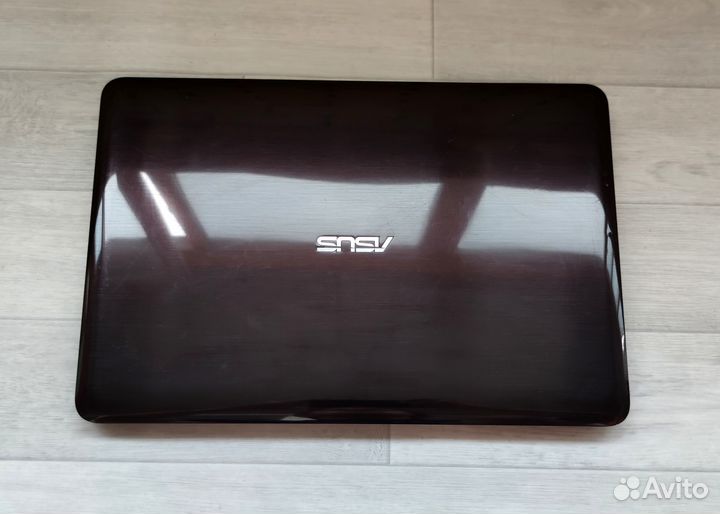 Игровой Asus\FHD\i3 - 6100U\GT 940MX 2g\ozu 8gb