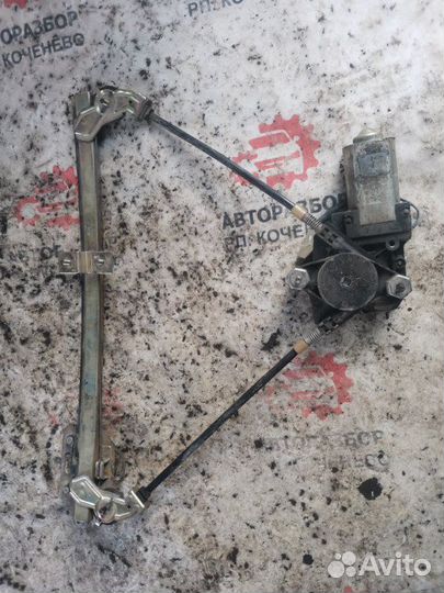 Мотор стеклоподъемника передний правый Лада 2110