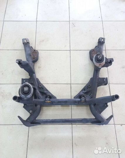 Подрамник передний BMW X5 E53