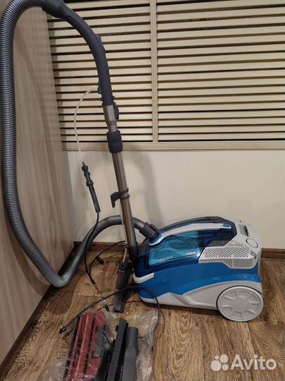 Моющий пылесос Thomas