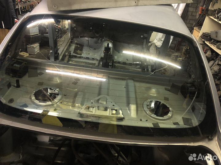 Стекло заднее Renault Symbol