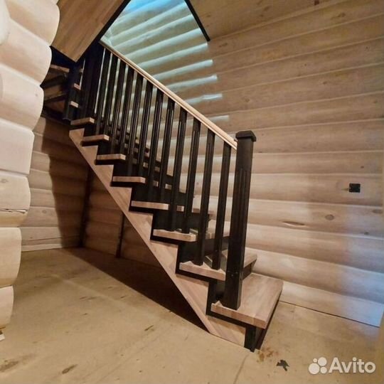 Ступени для лестницы на второй этаж STU-4644