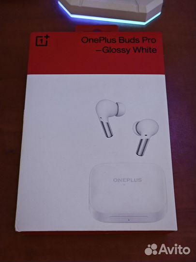 Беспроводные наушники oneplus buds pro