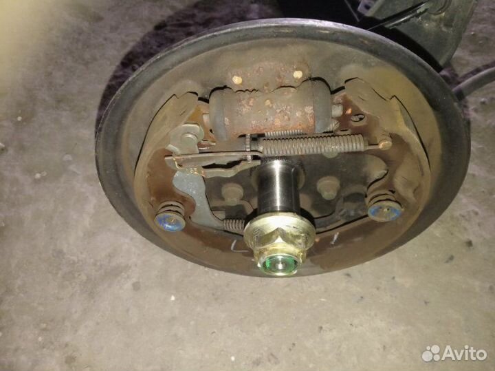 Балка задняя Nissan March K11