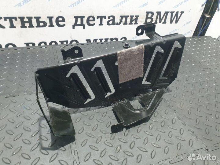 Кронштейн усилителя Bmw X6M E71 S63B44A 2012