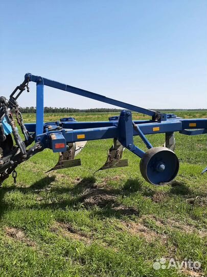 Плуг Светлоградагромаш 5-6 корп. (ПНУ), 2013