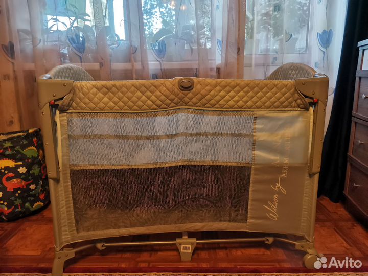 Манеж-кроватка happy baby Wilson