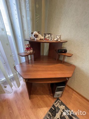 Компьютерный стол