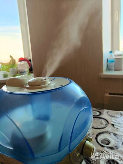 Увлажнитель воздуха Wellton WUH-445