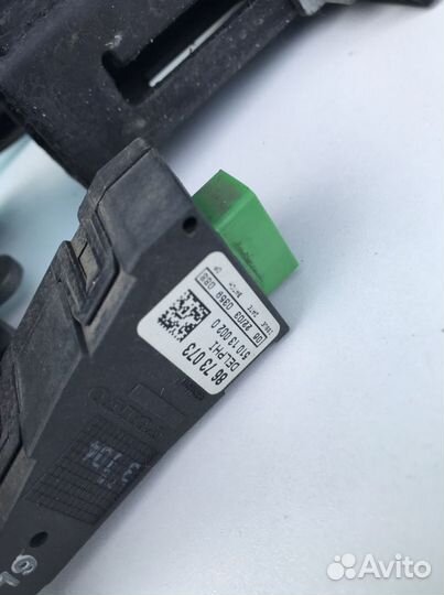 Рулевая колонка с замком зажигания вольво S80