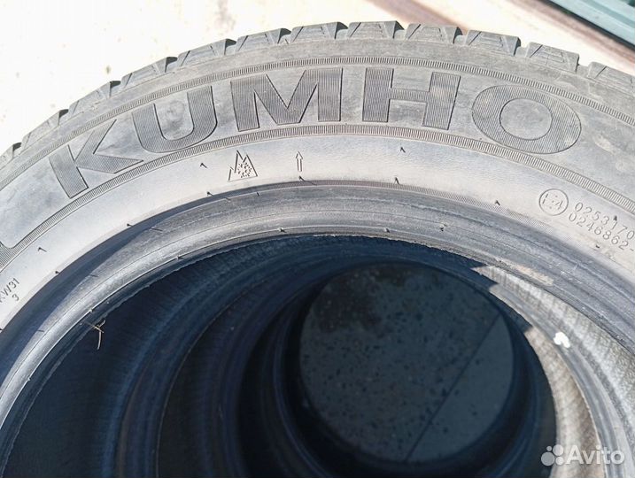 Kumho I'Zen KW31 205/55 R16