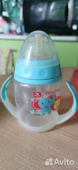 Поильники, тарелочка, контейнер