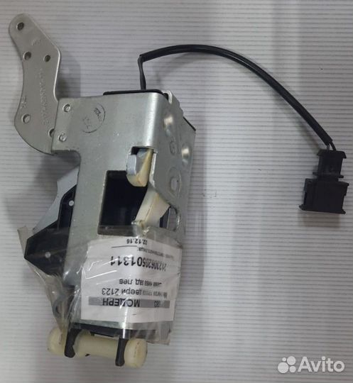 Механизм замка двери 2123 шеви нива зад лев