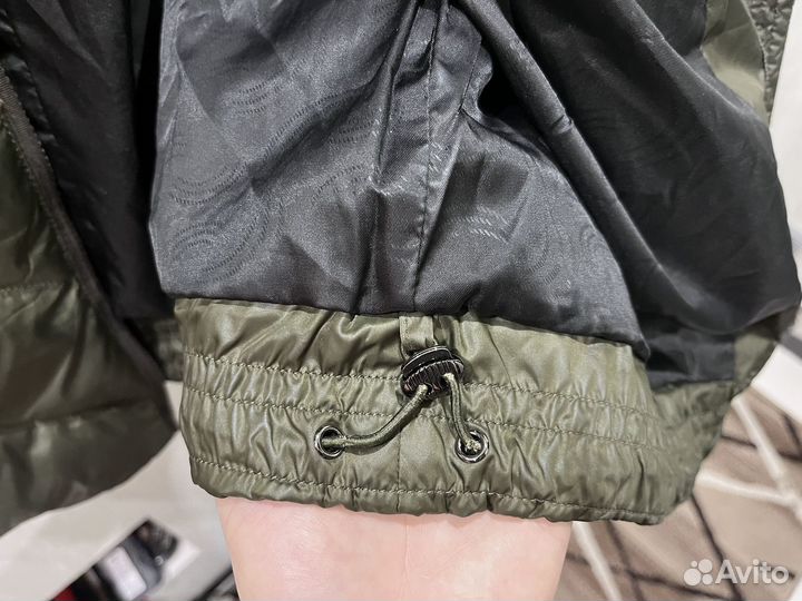 Пуховик демисезон женский с укороченными рукавами