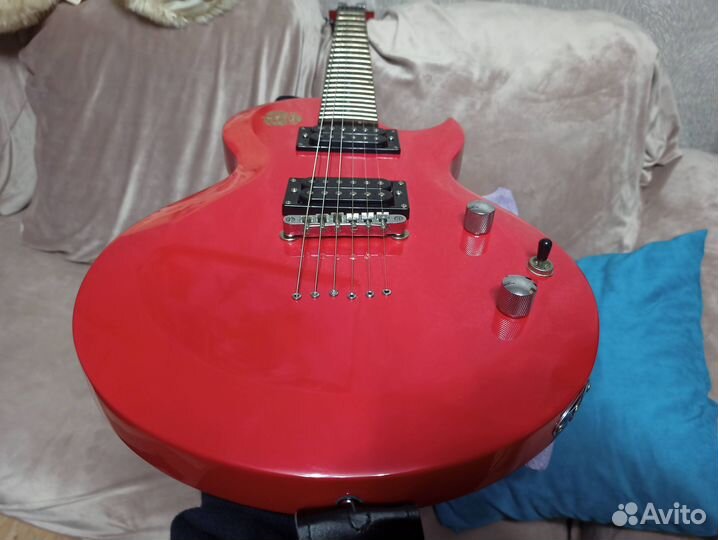 Электрогитара Clevan