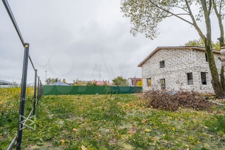 Дом 210 м² на участке 8 сот.