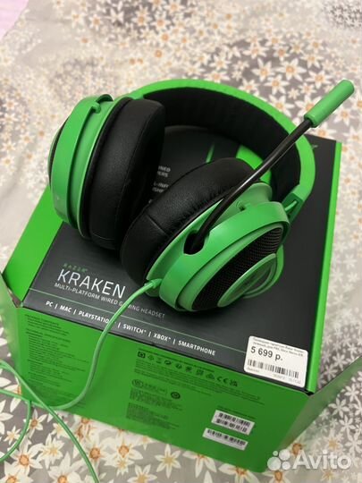 Игровые наушники razer