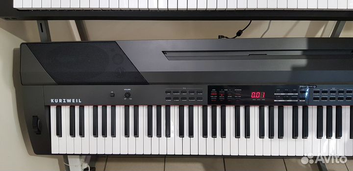 Kurzweil KA90 Цифровое фортепиано, 88 клавиш