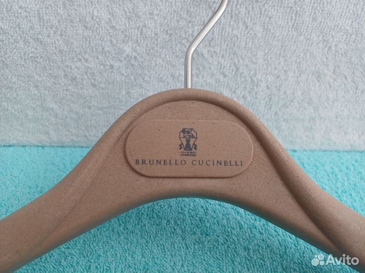 Комплект Brunello Cucinelli три вешалки оригинал