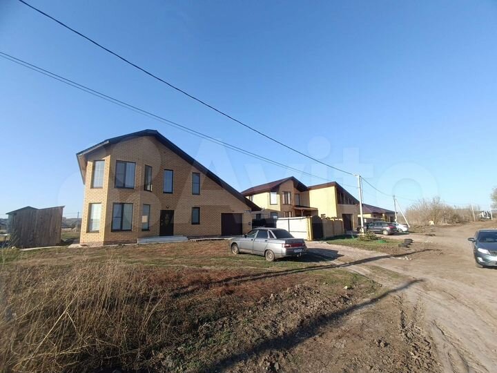 Дом 228,5 м² на участке 8,5 сот.