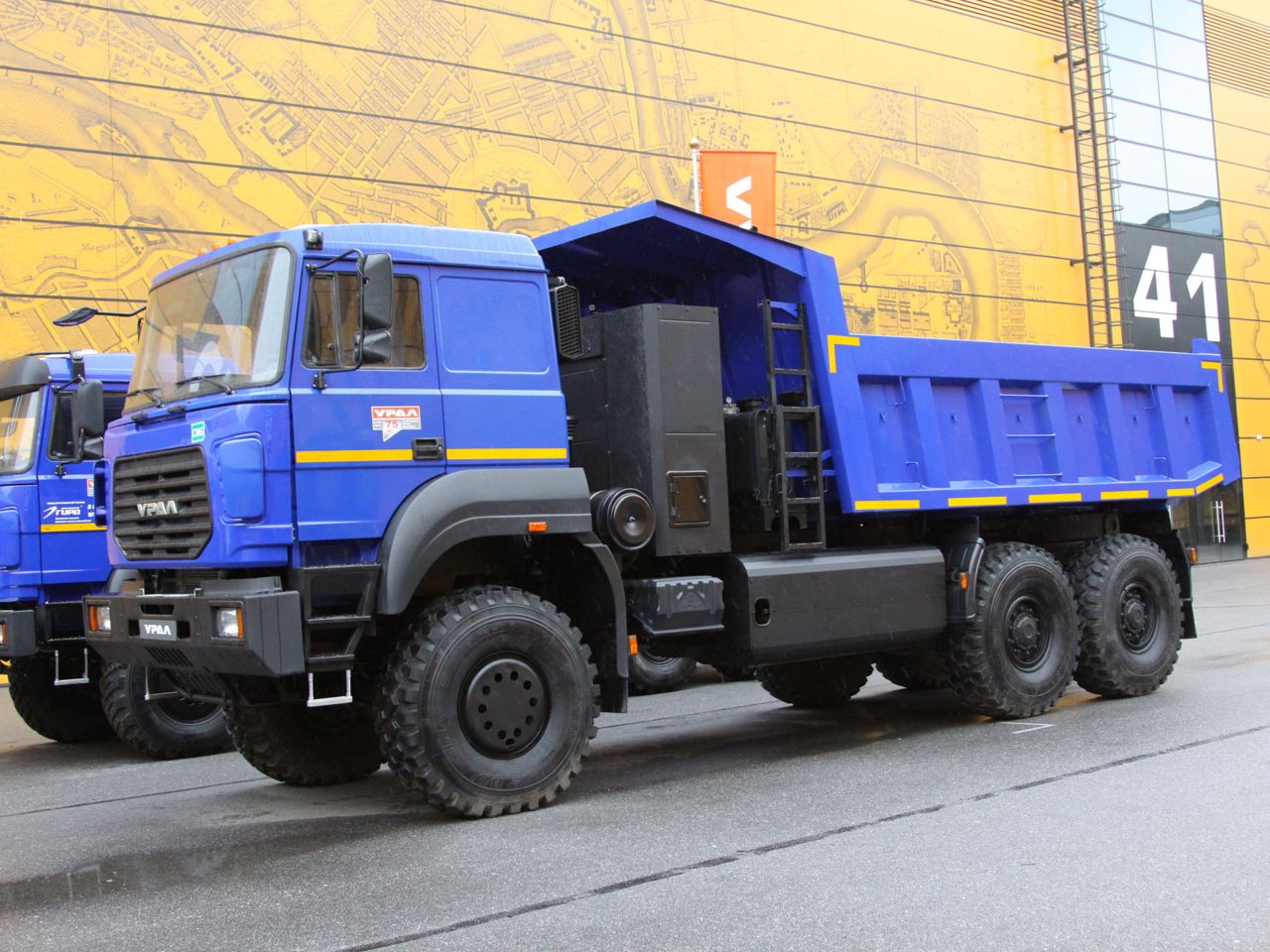 Урал 6370