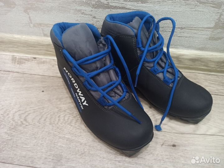 Лыжные ботинки 38 р(Ru 37,5 )