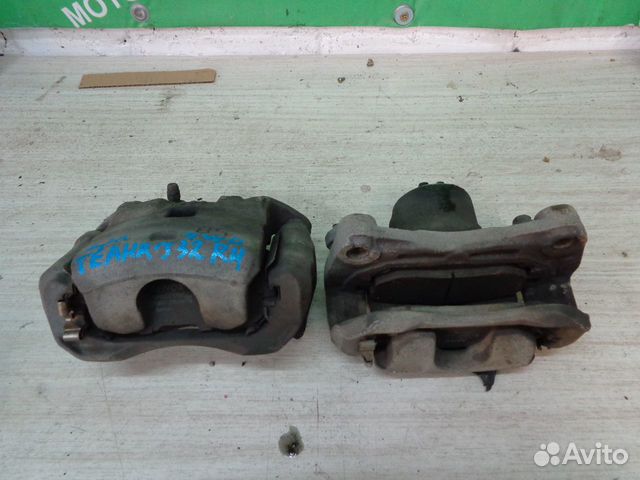 Teana J32 Суппорт передний левый правый б/у