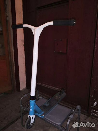 Трюковой самокат