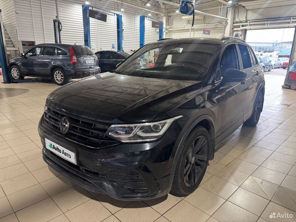 Volkswagen Tiguan 2.0 AMT, 2021, 99 148 км