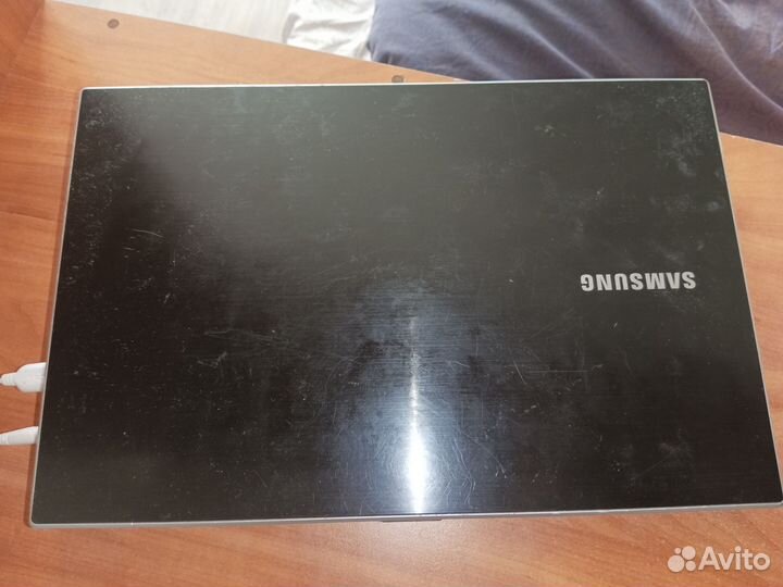 Samsung NP300-v5a