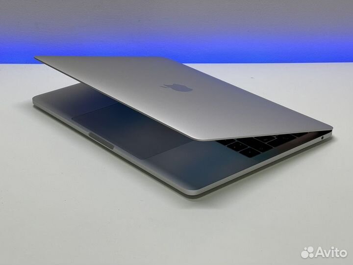 MacBook Pro 13 2017 26 циклов