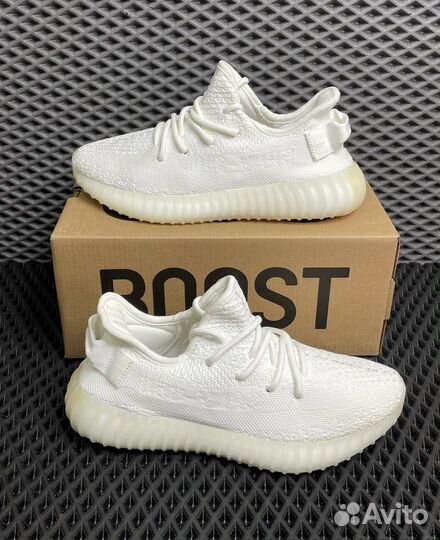 Кроссовки Adidas Yeezy boost 350 женские