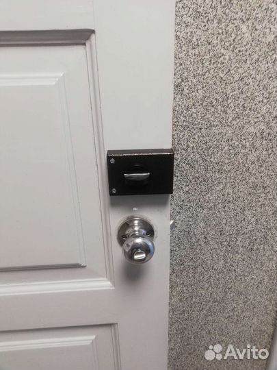 Вскрытие, замена замков квартир, гаражей, сейфов