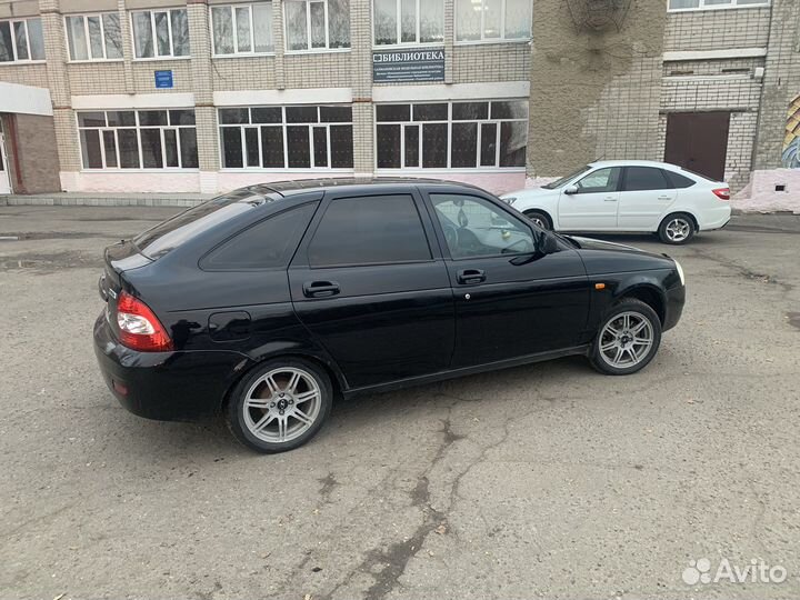 Продам 4 литых диска slik R 15