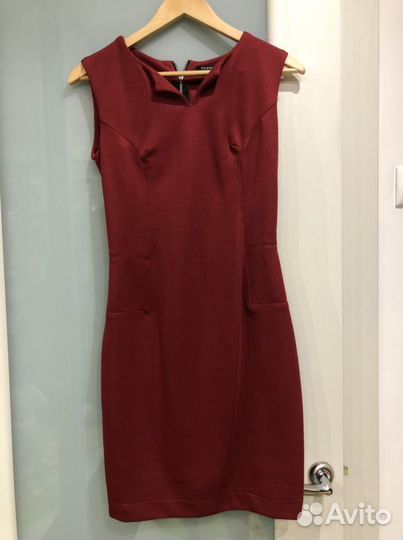 Платье коктейльное миди 42-44