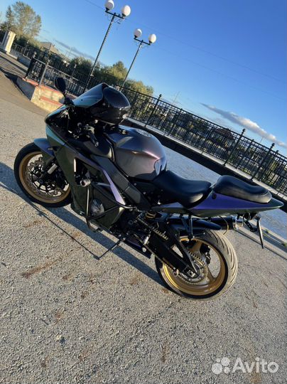 Honda CBR 954 RR Fireblade