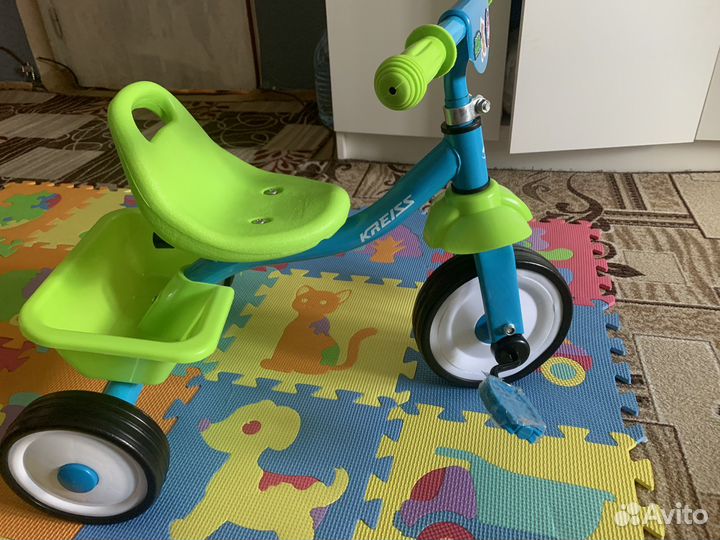 Детский трехколесный велосипед новый