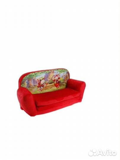 Диван мягкий 