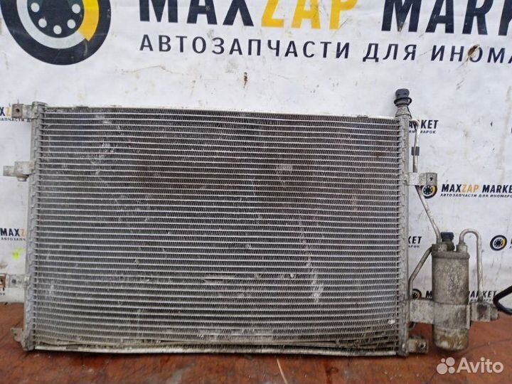 Радиатор кондиционера Volvo S80 седан 2.4 2000 б/у