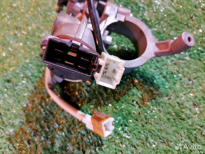 Замок зажигания MR307462 Mitsubishi Galant EA2A бе